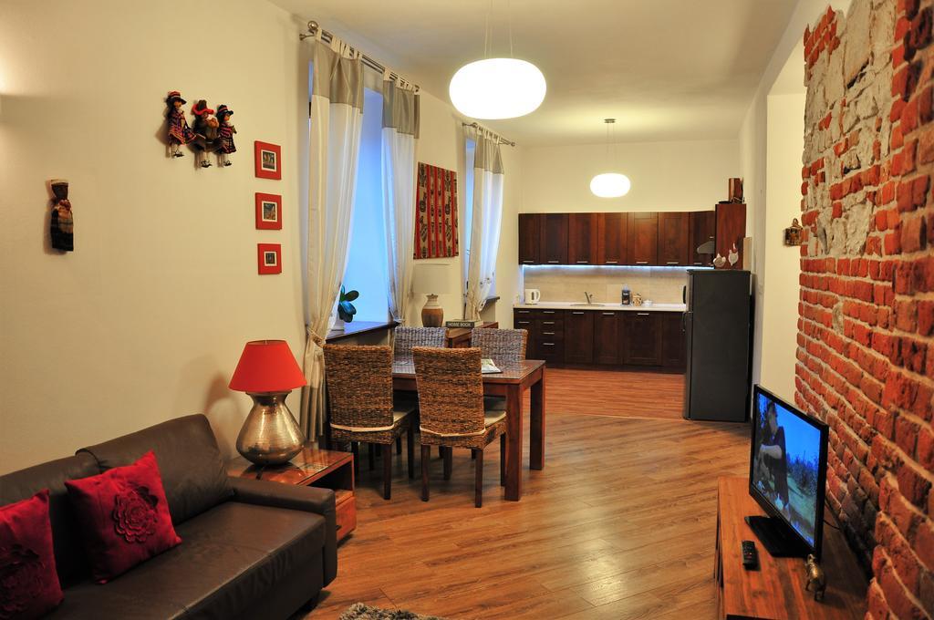 Apartamenty Numer 6 Люблин Екстериор снимка